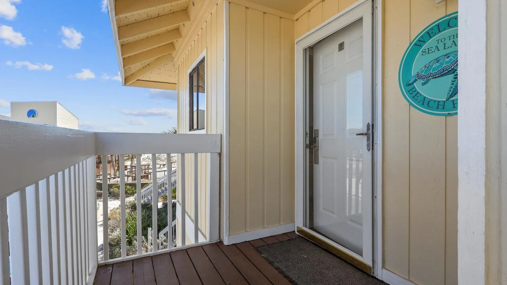 Sandpiper Cove 2138- By Holiday Isle Properties Destin